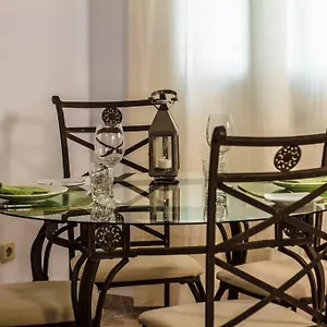 https://apartamento-fernando-coln-en-casco-histrico.es-andalucia.com